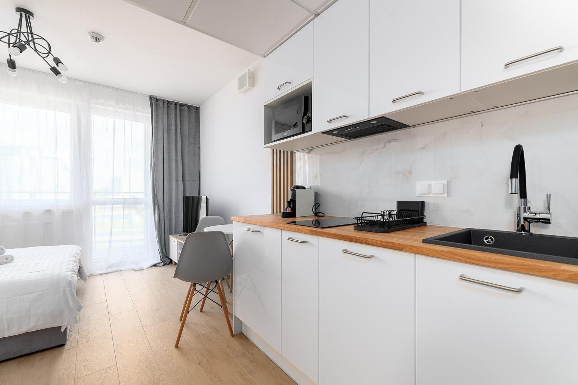Rentplanet - Apartamenty Pileckiego Warsaw Exterior photo
