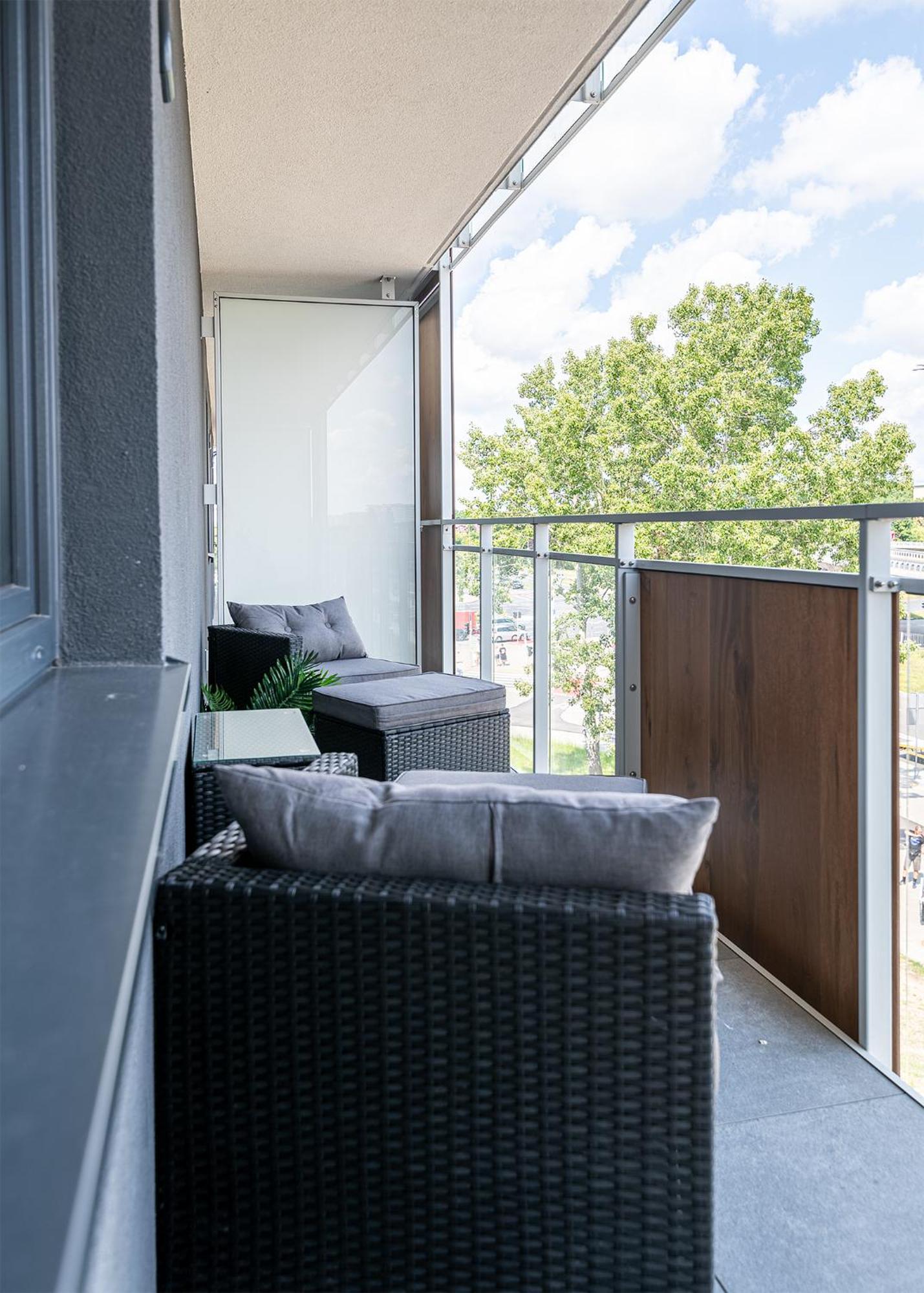 Rentplanet - Apartamenty Pileckiego Warsaw Exterior photo