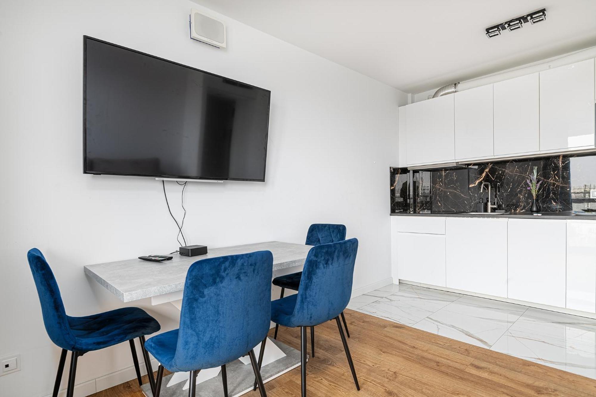 Rentplanet - Apartamenty Pileckiego Warsaw Exterior photo